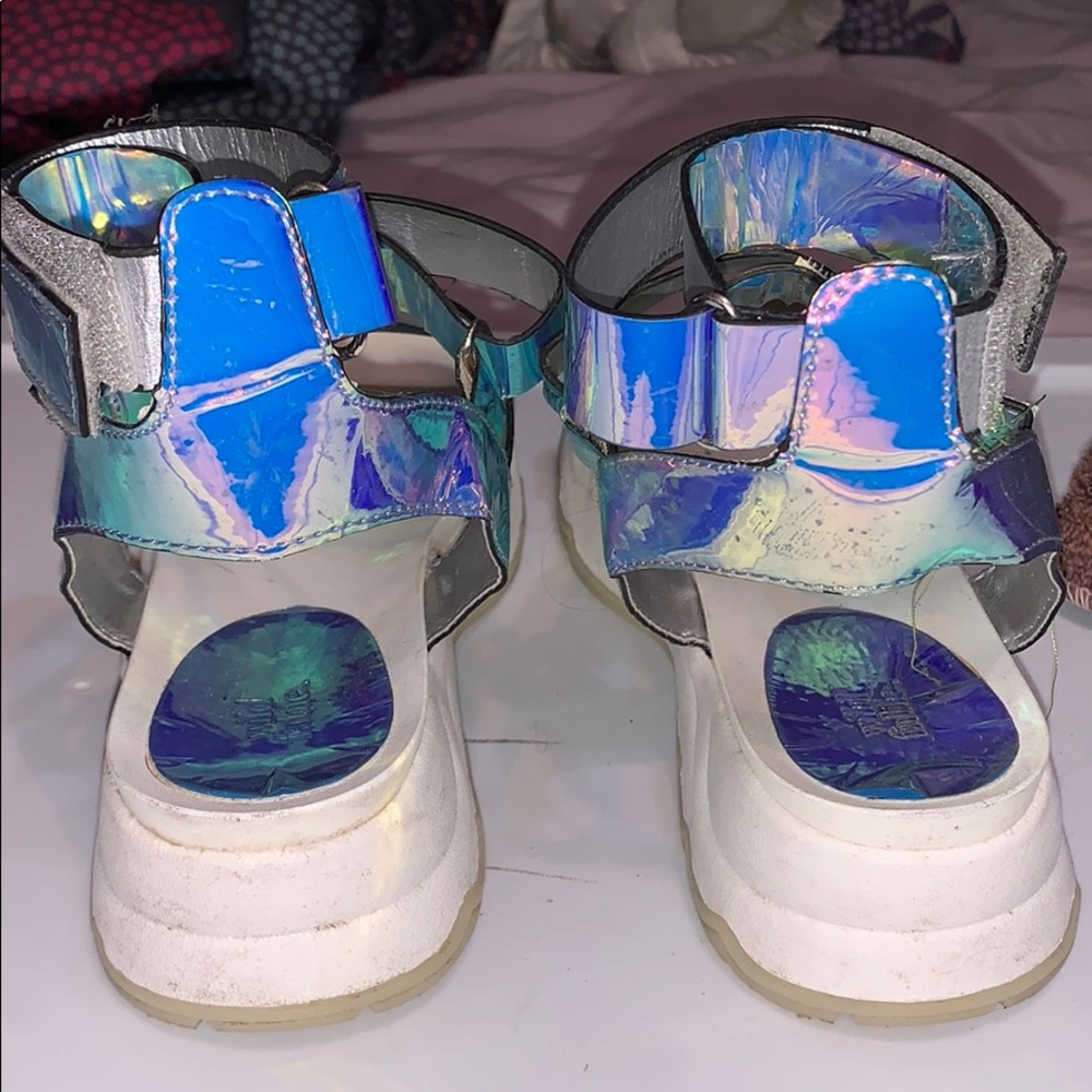 Sandals - Picture 5 of 5